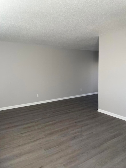 Building Photo - 4759 Tessie Ln