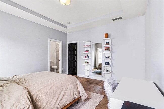 Building Photo - 2054 Rockledge Rd NE