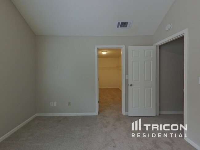 Building Photo - 4262 Winston Cir