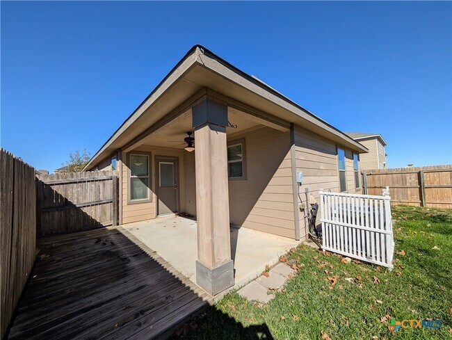 Building Photo - 2096 Brandywine Dr