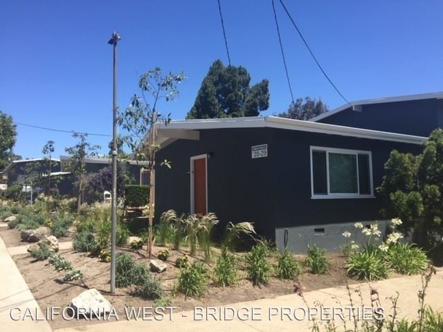 Building Photo - 2 br, 1 bath Apartment - 284 N. Chorro
