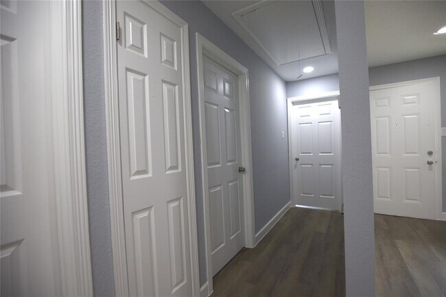 Building Photo - 4517 Brinkley St