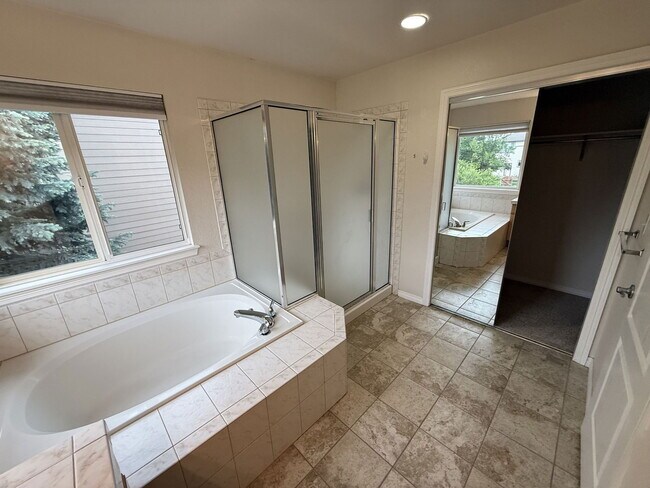Building Photo - 8130 Lighthouse Ln