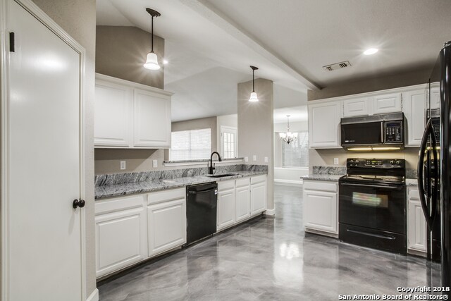 Building Photo - 6103 John Chapman