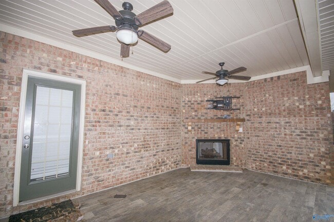Building Photo - 28 Silky Oak Cir SW