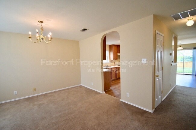 Building Photo - 10527 Cub Haven
