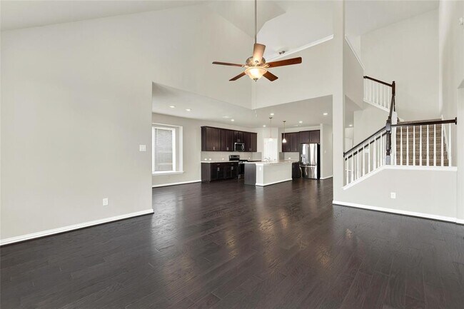 Building Photo - 908 Leadtree Loop