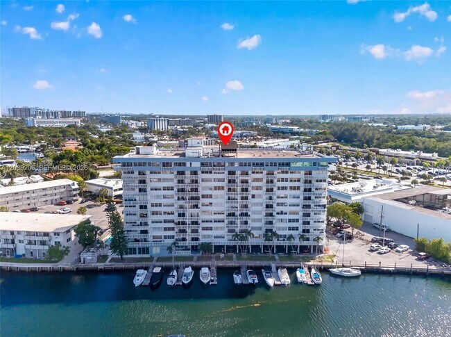 Building Photo - 13155 Ixora Ct