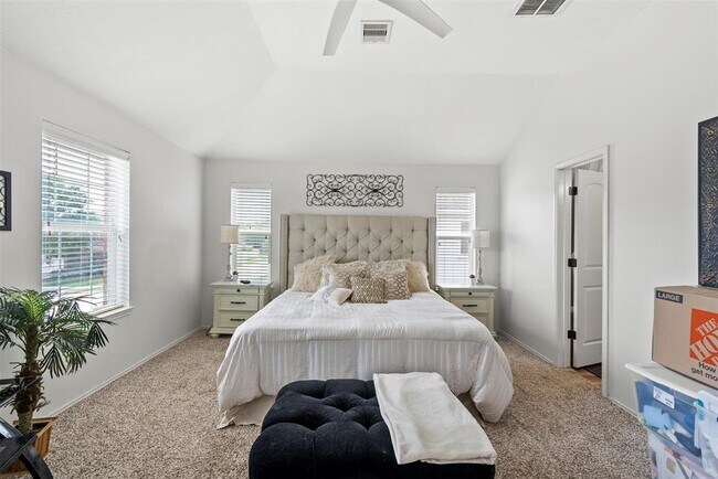Building Photo - 6407 Hillock Ln