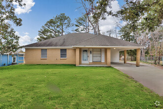 Building Photo - 119 Highland Cove