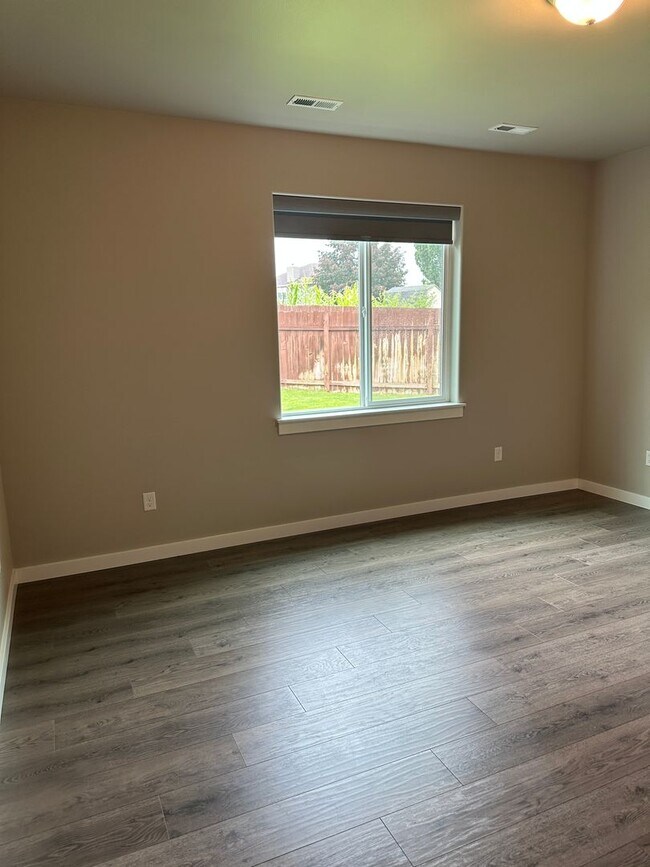 Building Photo - Beautiful New Construction ADA Accessible Home in a Fantastic Neighborhood.