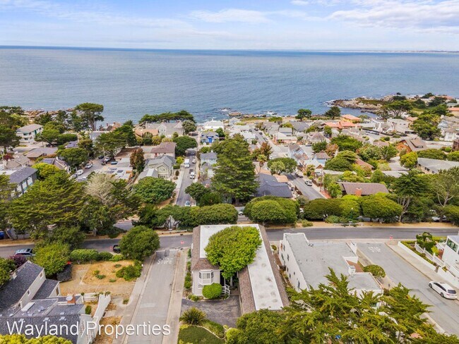 Building Photo - 2 br, 2 bath House - 251 Lighthouse Ave, U...