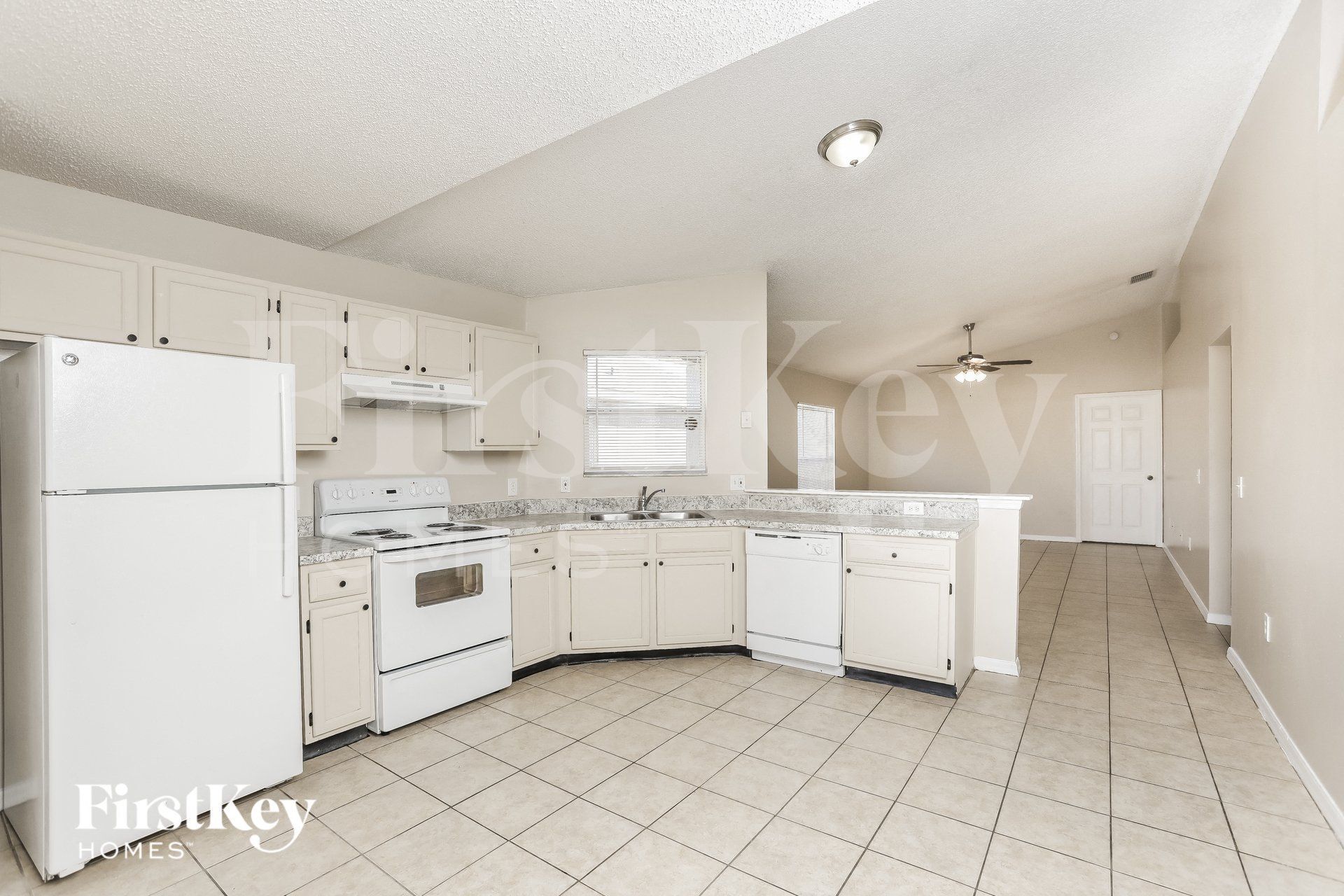 Building Photo - 7419 Little Pond Ct