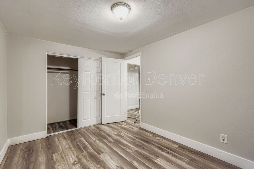 Building Photo - 9406 W 57th Ave