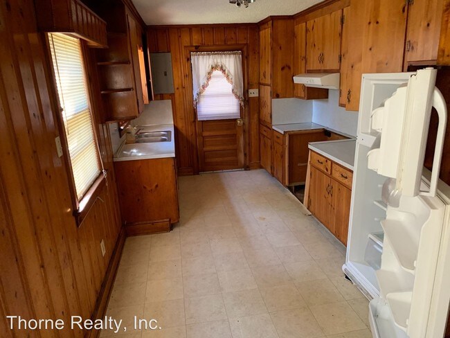 Building Photo - 3 br, 2 bath House - 1255 Planters Street