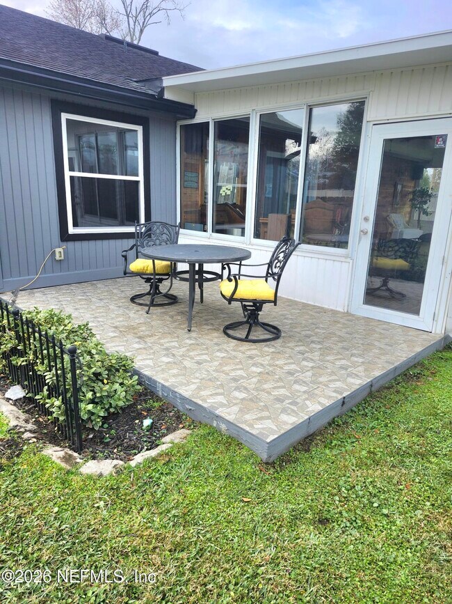 Building Photo - 6931 Cane Grass Ln E