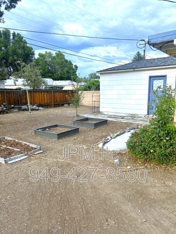 Building Photo - 440 K St