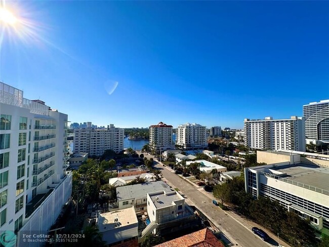 Building Photo - 209 N Fort Lauderdale Beach Blvd