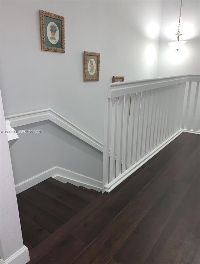 Building Photo - 3392 W 90th Terrace