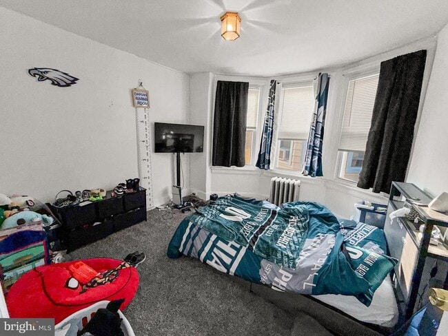 Building Photo - 413 Walnut St