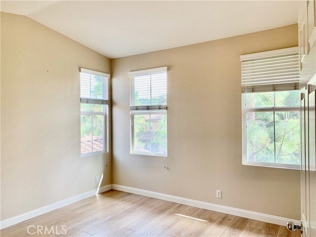 Building Photo - 131 Stepping Stone