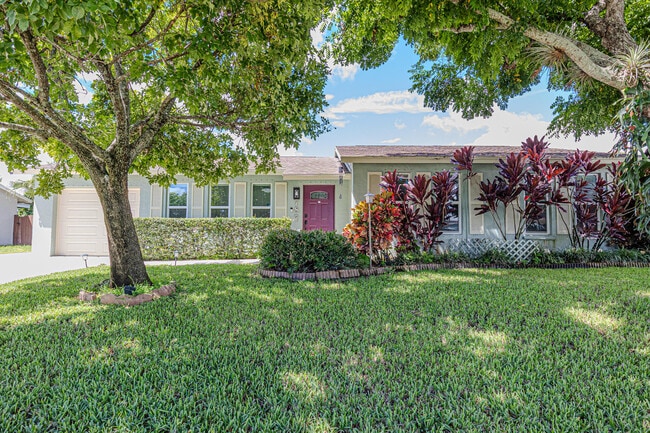 Primary Photo - 787 Carissa Dr