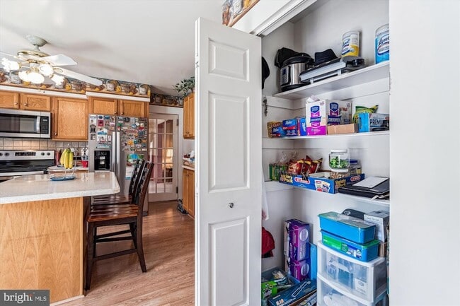 Building Photo - 10902 Valley Brook Dr