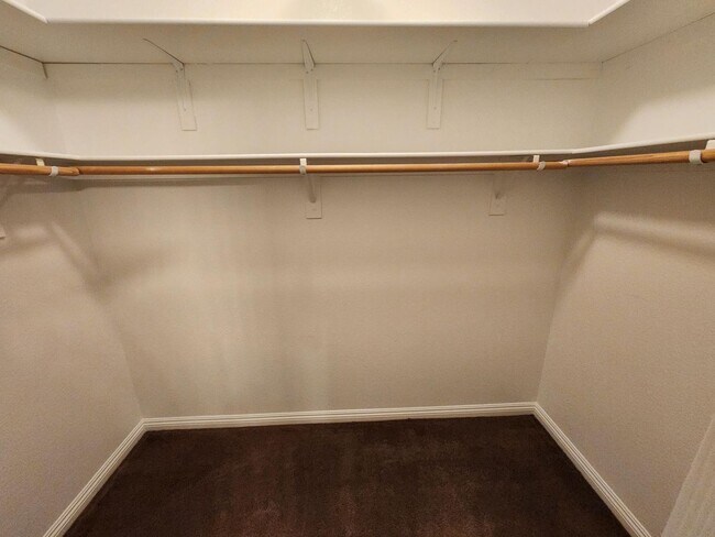 Building Photo - Beautiful Single Story 3 Bedroom close to Cadence