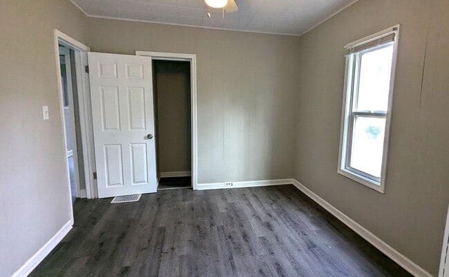 Building Photo - 1879 Fair Ave