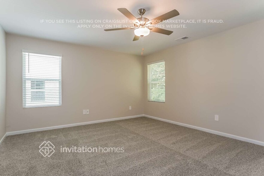 Building Photo - 945 Greenville Wy