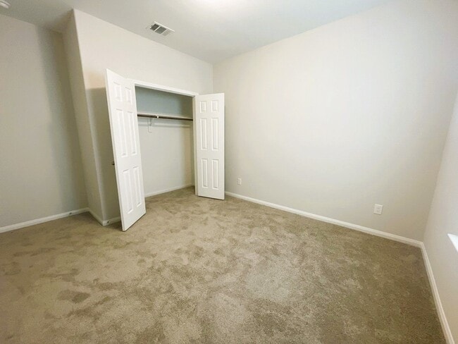 Building Photo - 1561 Rd 5728