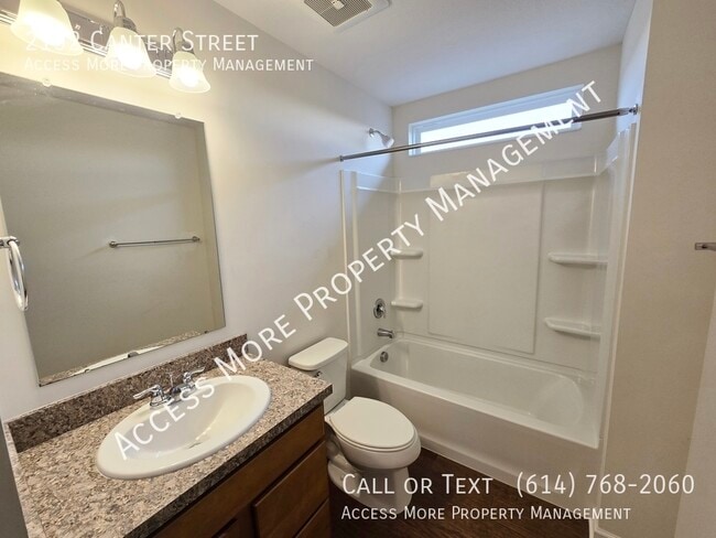 Building Photo - 2132 Canter St