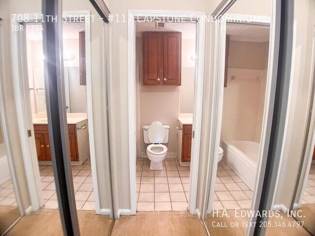 Building Photo - 708 11th St