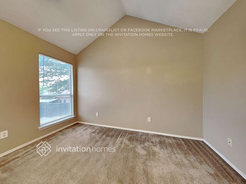 Building Photo - 3823 Branch Hollow Cir