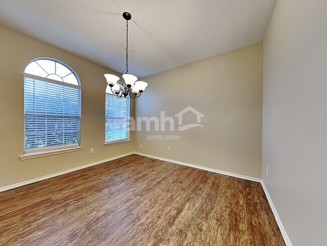 Building Photo - 9136 Belvedere Drive