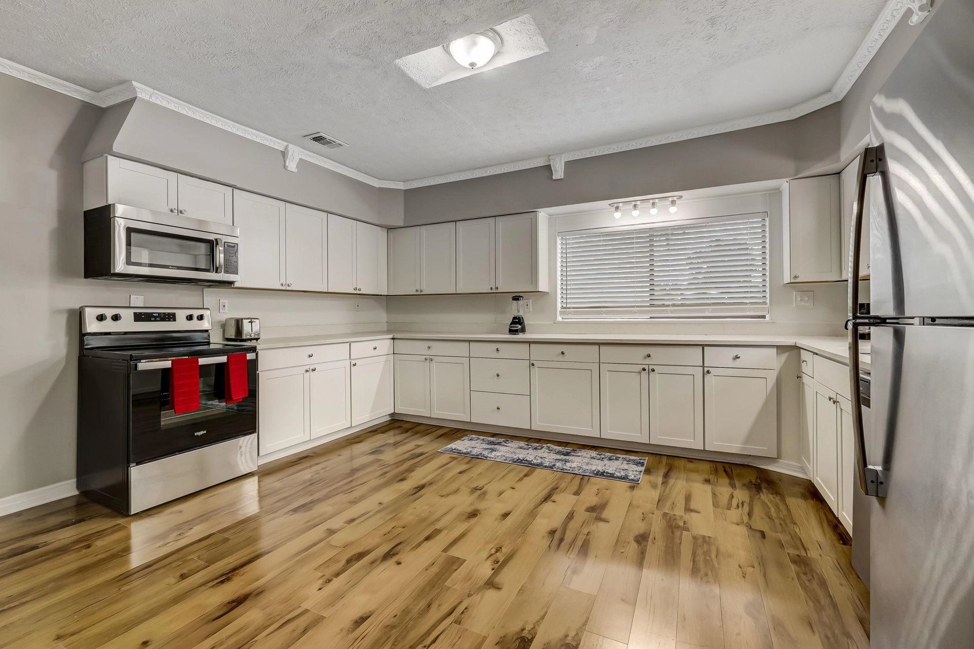 Building Photo - 7206 Ridgeway Rd N