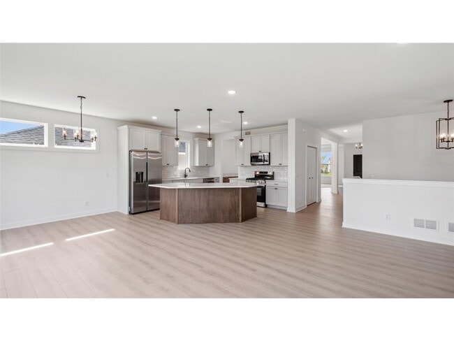 Building Photo - 2133 Westpointe Dr