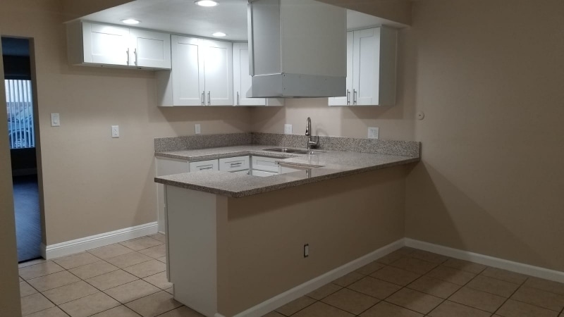 Building Photo - 8541 1/2 Rose St