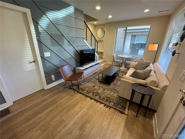 Building Photo - 2124 Decatur St