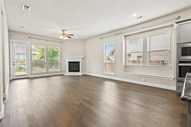 Building Photo - 4121 Angelina Dr