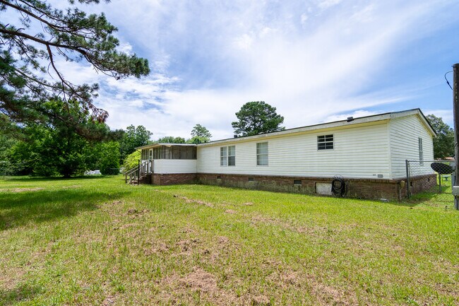 Building Photo - 3225 Melba Dr