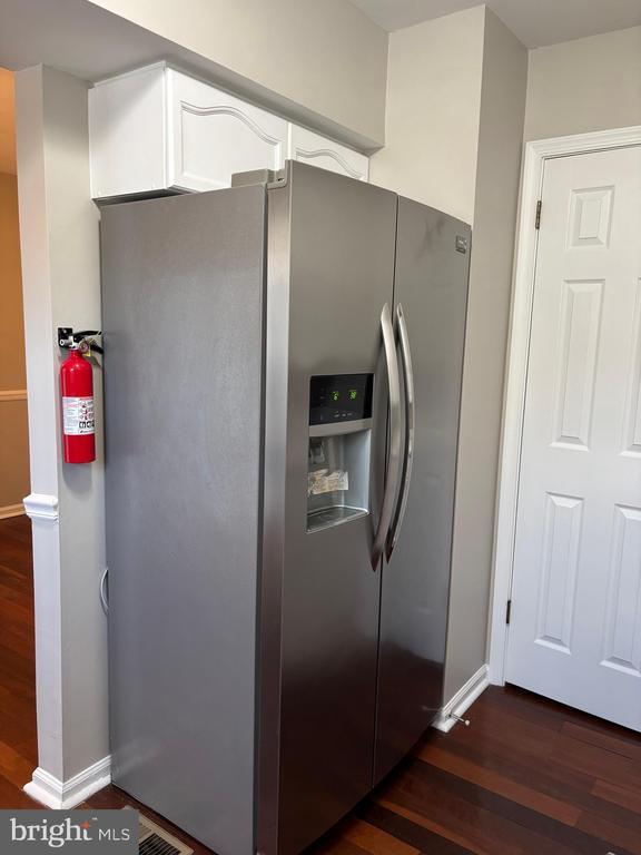 Building Photo - 4101 Captain Molly Cir