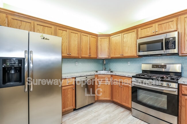 Building Photo - 18 Juniper Way
