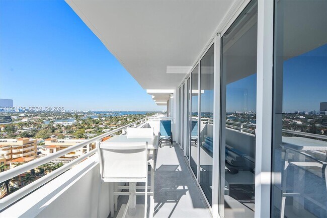 Building Photo - 8911 Collins Ave