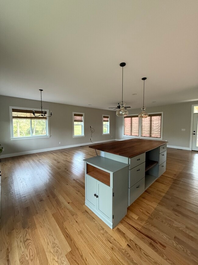 Building Photo - 97 Mulligan Dr