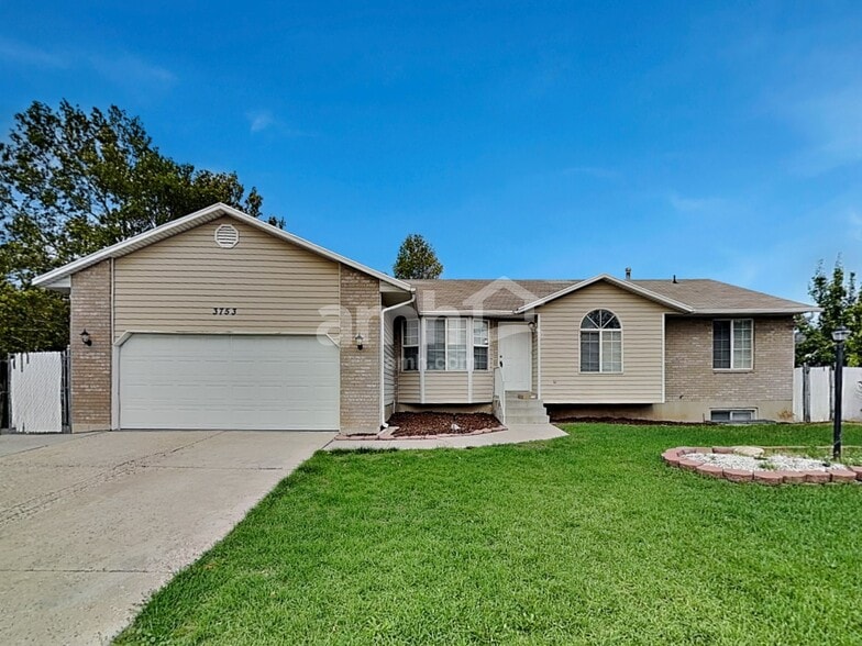 Primary Photo - 3753 S 3760 W