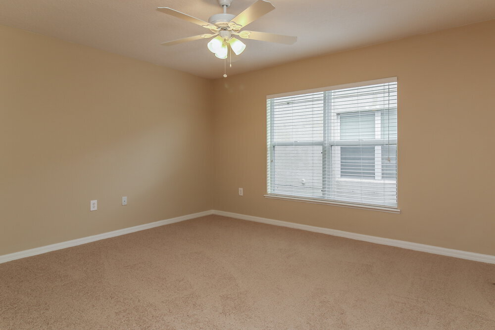 Building Photo - 13513 Mango Bay Dr