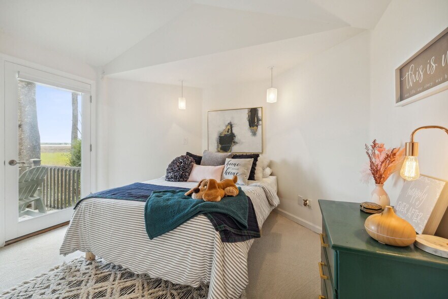 Building Photo - 4106 Leeward Pt