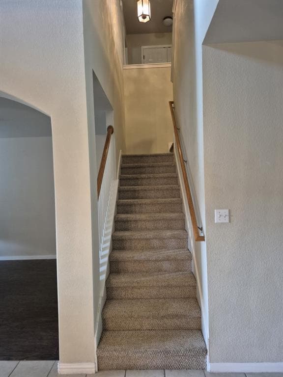 Building Photo - 808 Busleigh Castle Way