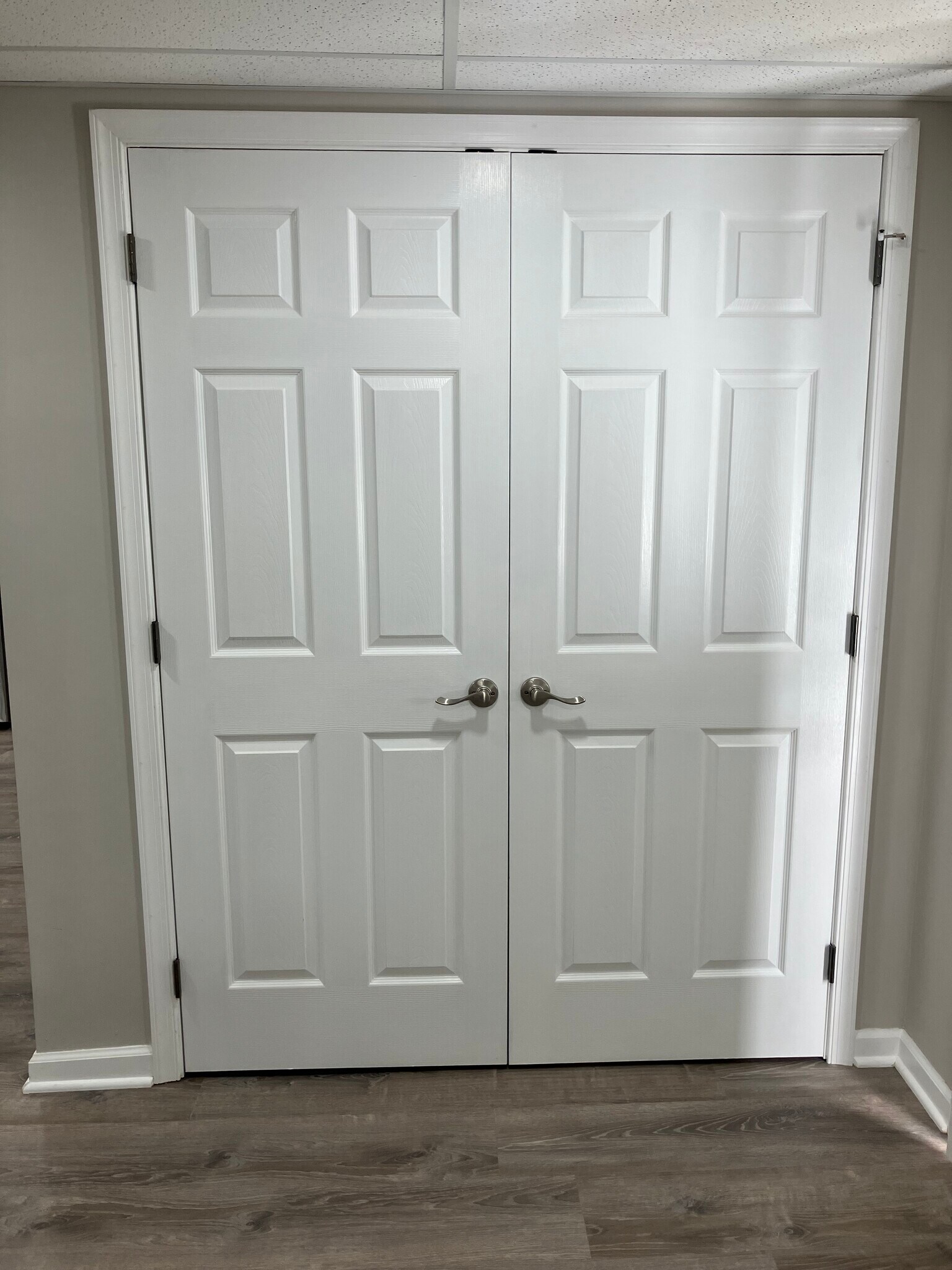 Laundry Closet - 1337 Cherokee Ave